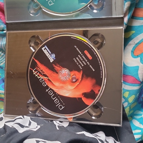 Planet earth 5 disc DVD set - Picture 4 of 9
